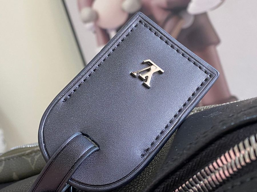 valise M12690 KEEPALL BANDOULIÈRE 50 Keepall BANDOULIÈRE Damier Salt oo 50 x 29 x 23 — 1:1 Replica For Sale — photo 12