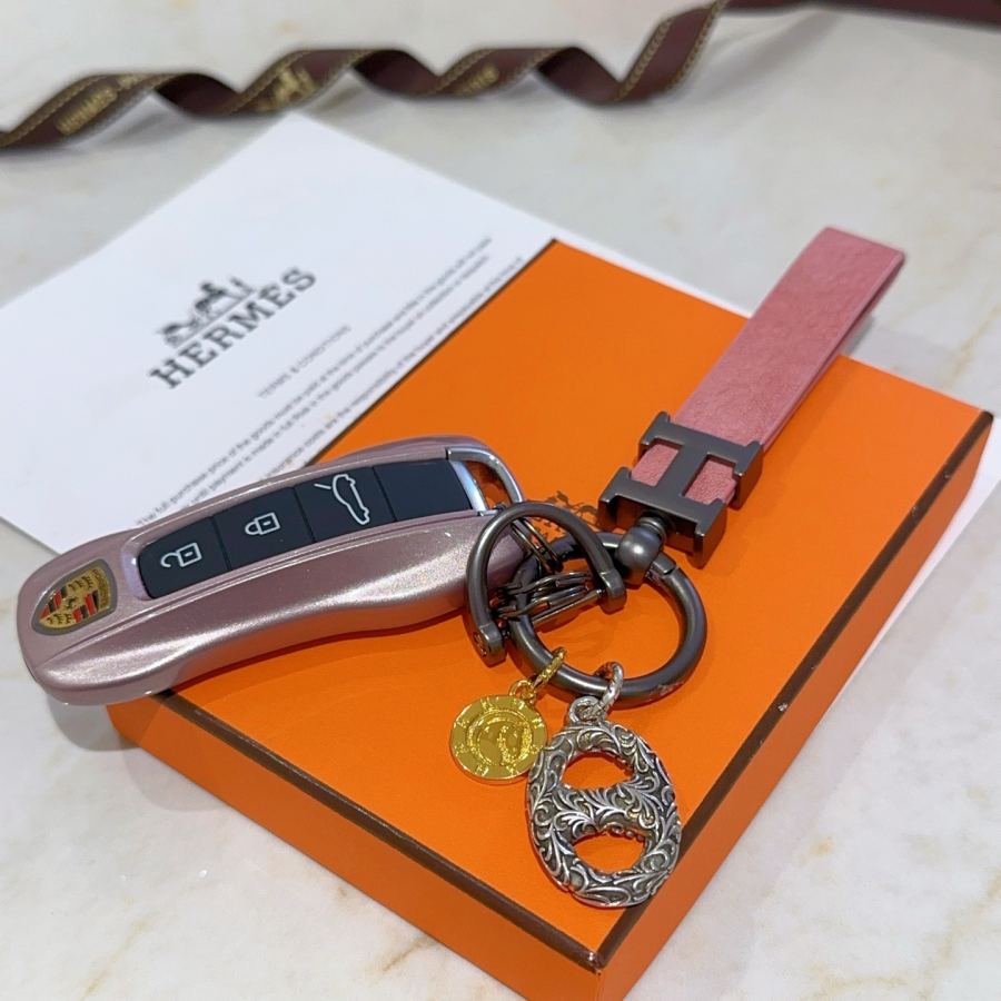 Hermes Jewelry New Hermes Keychain Hermes Charm Keychain Hermes 1:1 k Keychain — photo 2