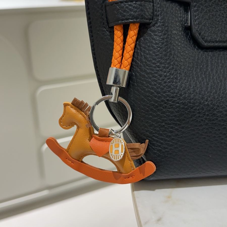 Hermes Jewelry New Hermes Keychain Hermes Charm Keychain Hermes 1:1 k Keychain — photo 3