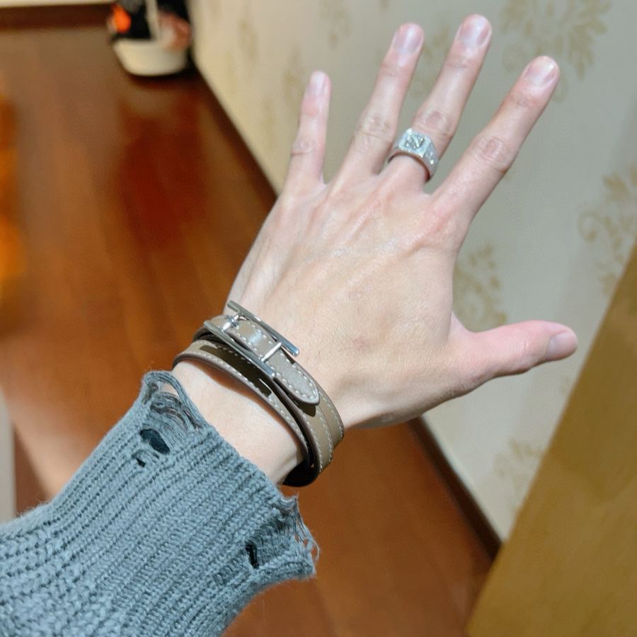 Hermes Gioielli Hermes Nuovo logo Anger Forest Hermes 18k — photo 3