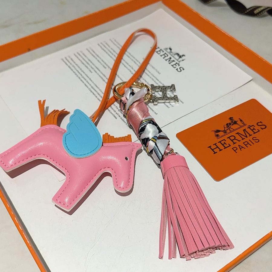 Hermes Jewelry New Hermes Keychain Hermes Charm Keychain Hermes 1:1 k Keychain — photo 6