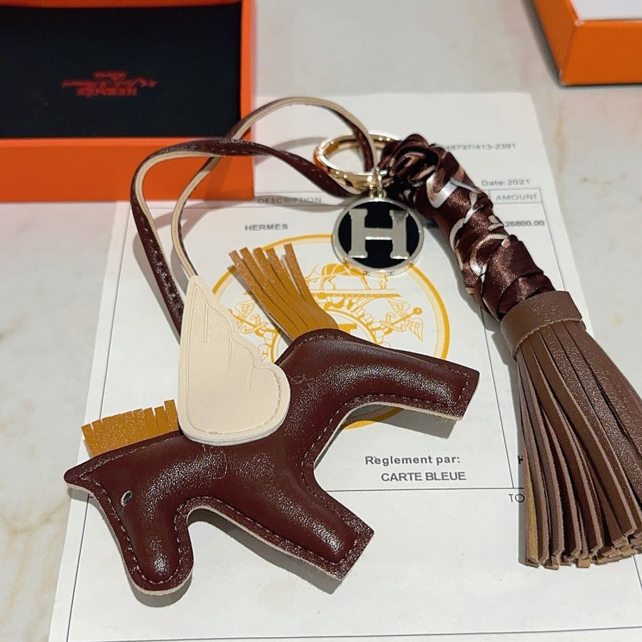Hermes Jewelry New Hermes Keychain Hermes Charm Keychain Hermes 1:1 k Keychain — photo 4