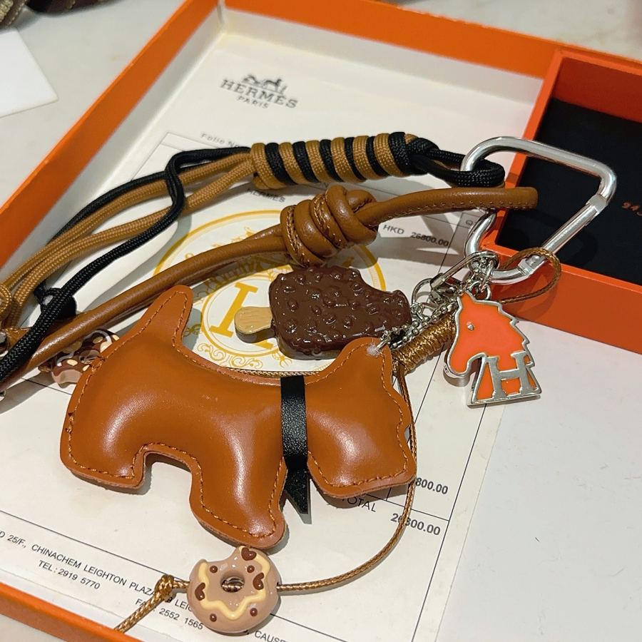 Hermes Jewelry New Hermes Keychain Hermes Charm Keychain Hermes 1:1 k Keychain — photo 3