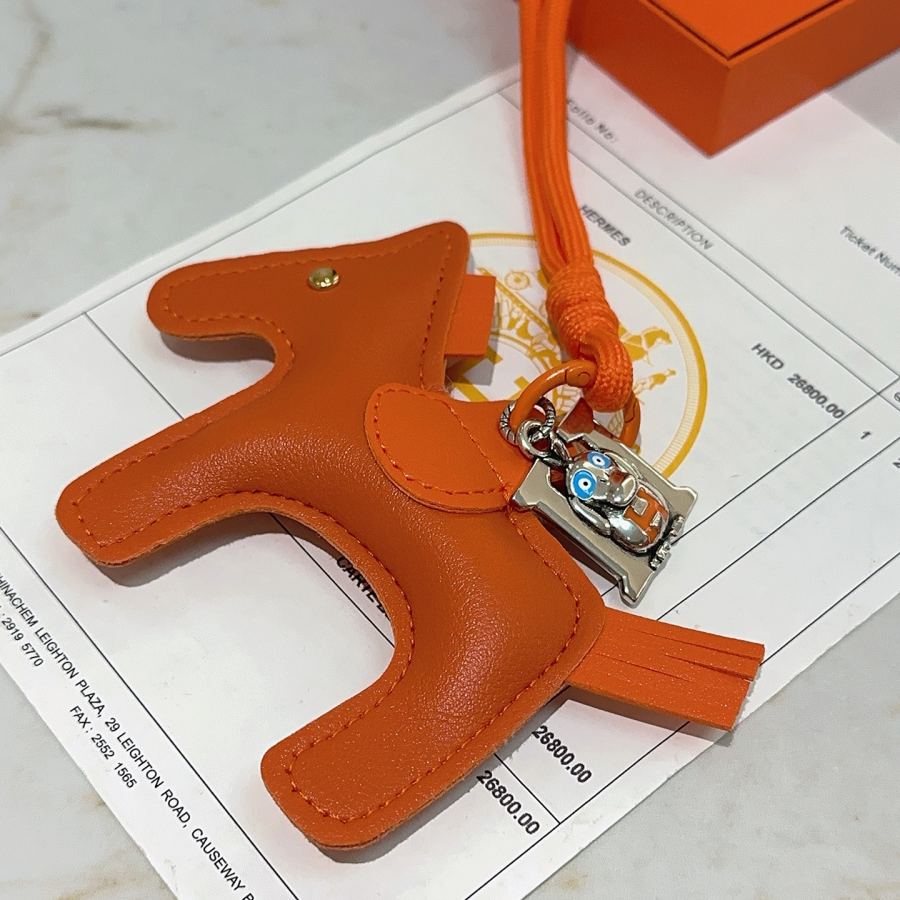 Hermes Jewelry New Hermes Keychain Hermes Charm Keychain Hermes 1:1 k Keychain — photo 4
