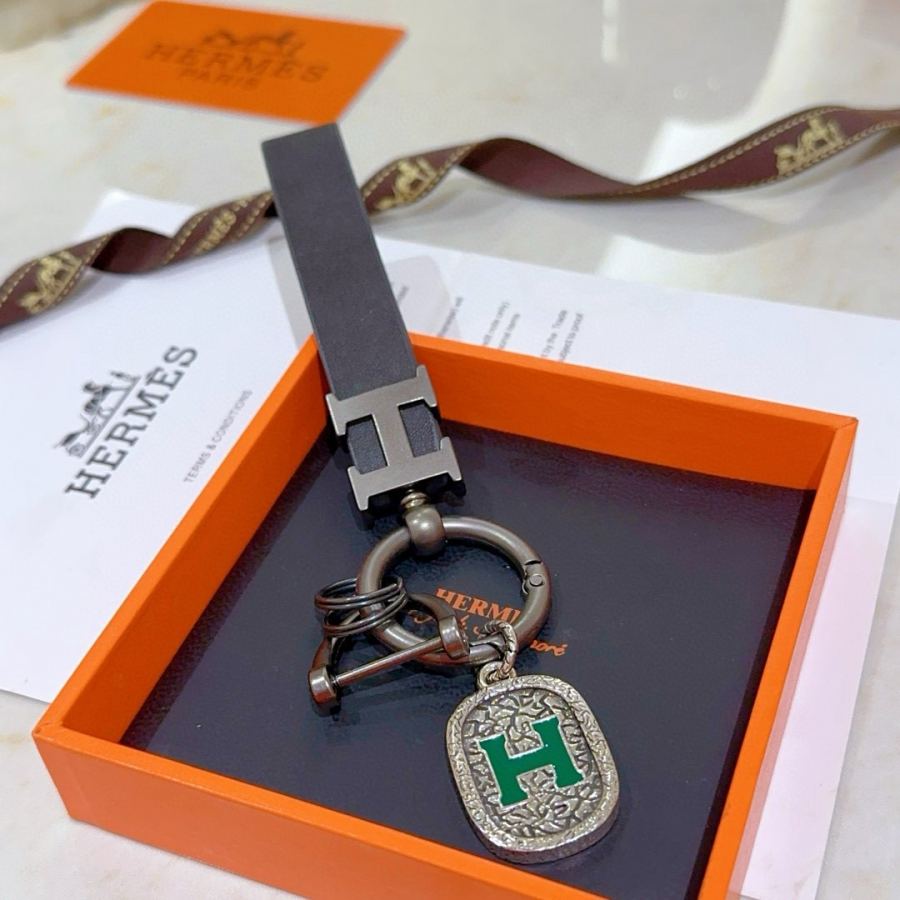 Hermes Jewelry New Hermes Keychain Hermes Charm Keychain Hermes 1:1 k Keychain — photo 5
