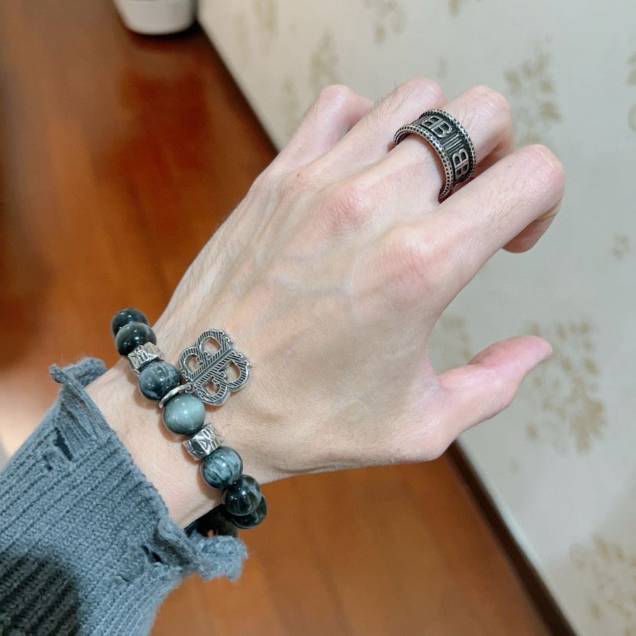 Balenciaga Jewelry New Arrival Balenciaga replica 7 8 9 10 11 14 18 20 22 24 — photo 6