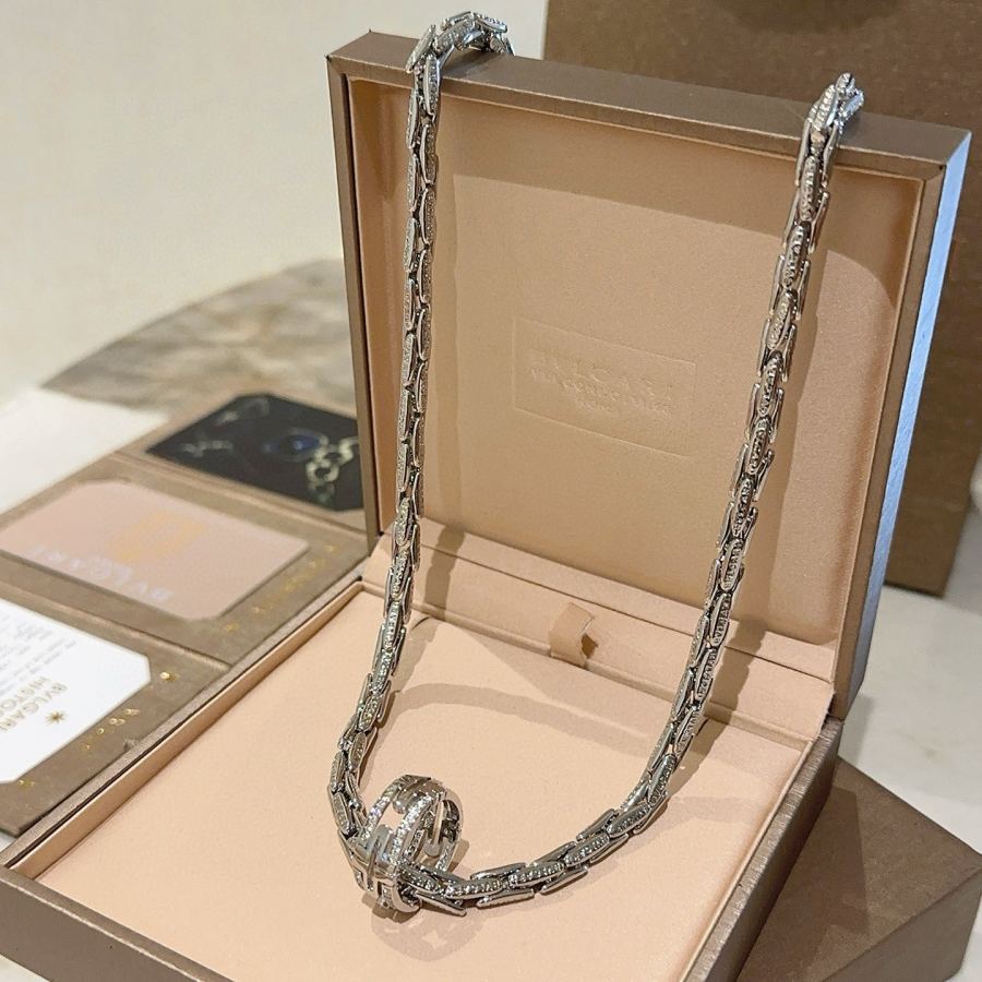 Bvlgari Jewelry Bvlgari V BVLGARI DIVAS‘ DREAM V Bvlgari — Premium Replica — photo 4