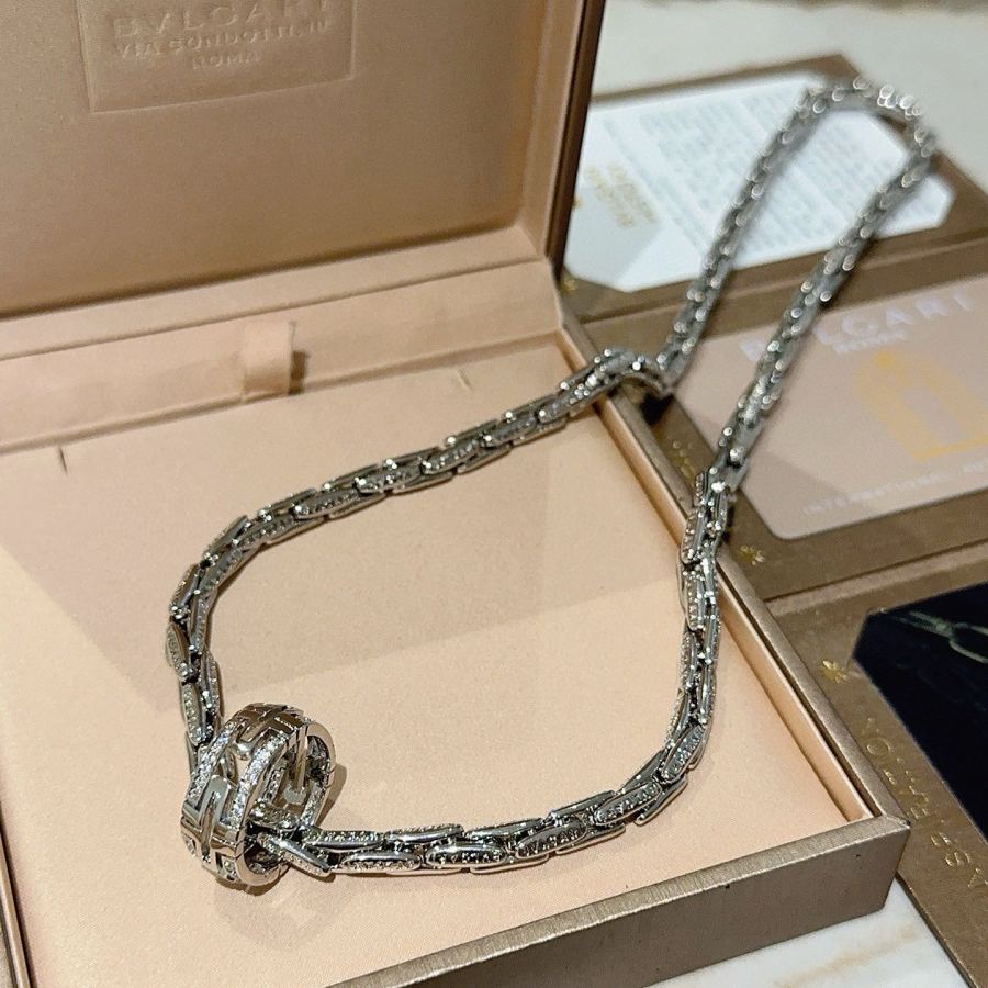 Bvlgari Jewelry Bvlgari V BVLGARI DIVAS‘ DREAM V Bvlgari — Premium Replica — photo 8