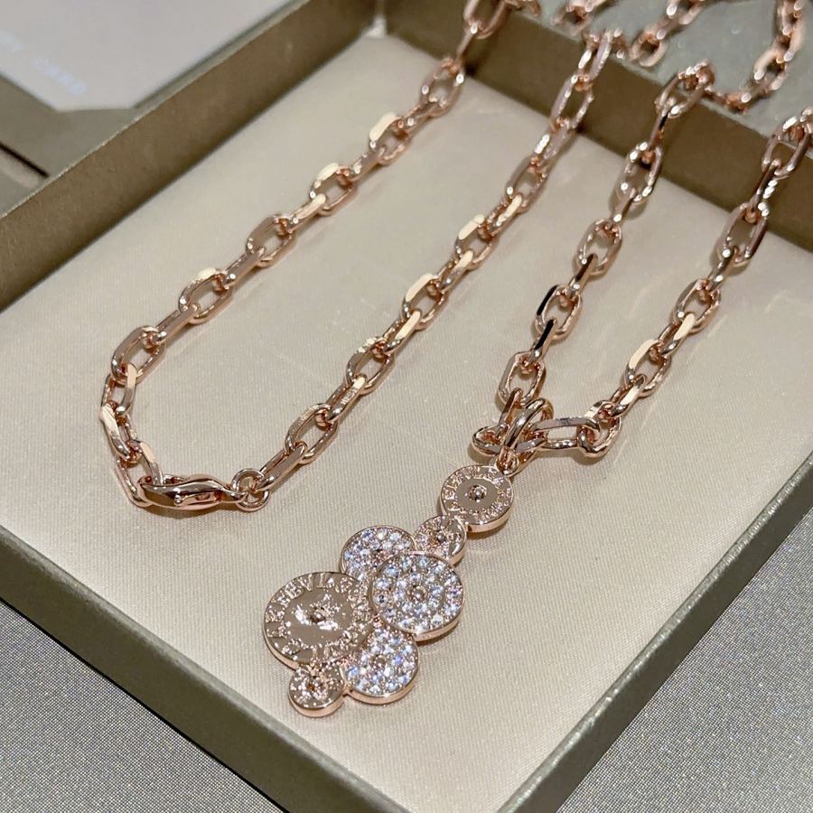 Bvlgari Jewelry Bvlgari V BVLGARI DIVAS‘ DREAM V Bvlgari — 1:1 Replica For Sale — photo 7