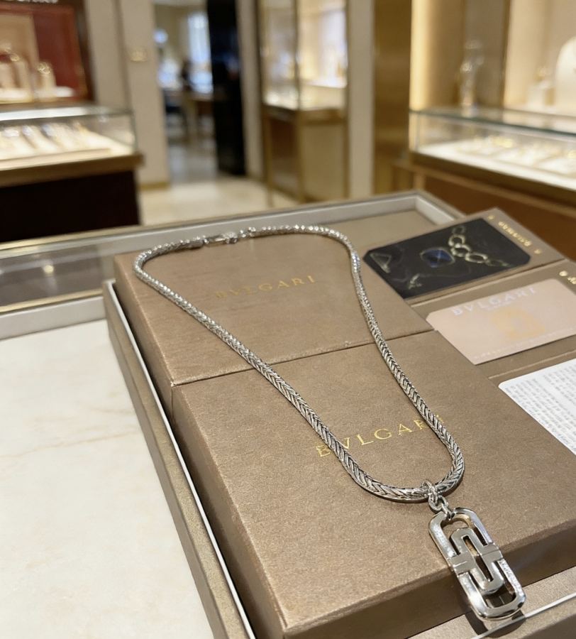 Bvlgari Jewelry Bvlgari V BVLGARI DIVAS‘ DREAM Series 18 K Bvlgari — 1:1 Replica — photo 6
