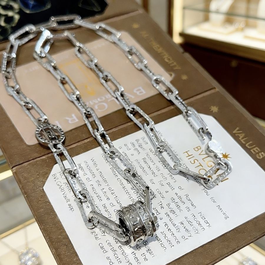 Bvlgari Jewelry Bvlgari V BVLGARI DIVAS‘ DREAM V Bvlgari — Premium Replica — photo 8