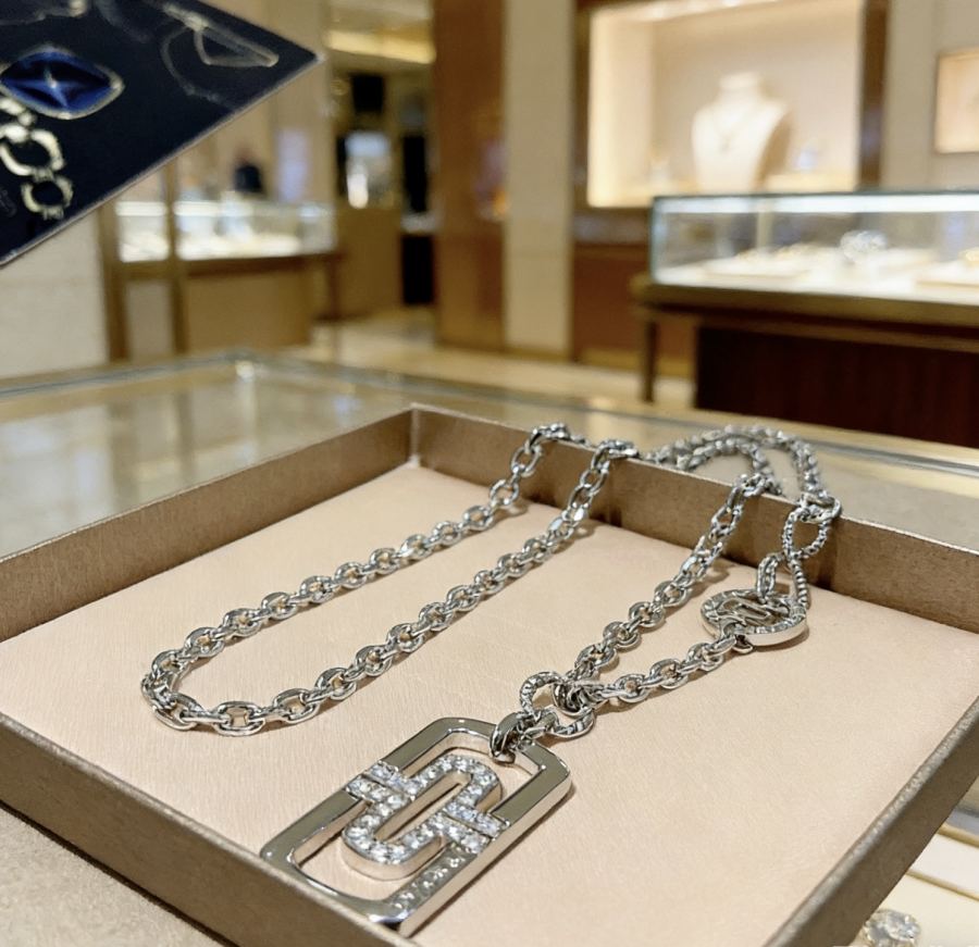 Bvlgari Jewelry Bvlgari V BVLGARI DIVAS‘ DREAM 18 K Bvlgari 60 — 1:1 Replica — photo 2