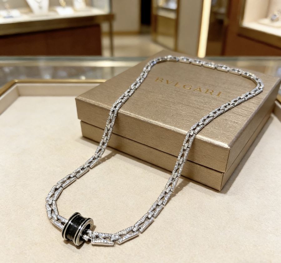 Bvlgari Jewelry Bvlgari V logo BVLGARI DIVAS‘ DREAM Series Bvlgari — Premium Replica — photo 4