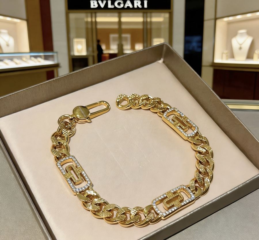Bvlgari Jewelry Bvlgari V BVLGARI DIVAS‘ DREAM V Bvlgari:18 — 1:1 Replica For Sale — photo 4