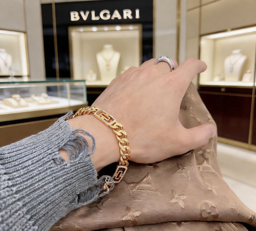 Bvlgari Jewelry Bvlgari V BVLGARI DIVAS‘ DREAM V Bvlgari:18 — 1:1 Replica For Sale — photo 3