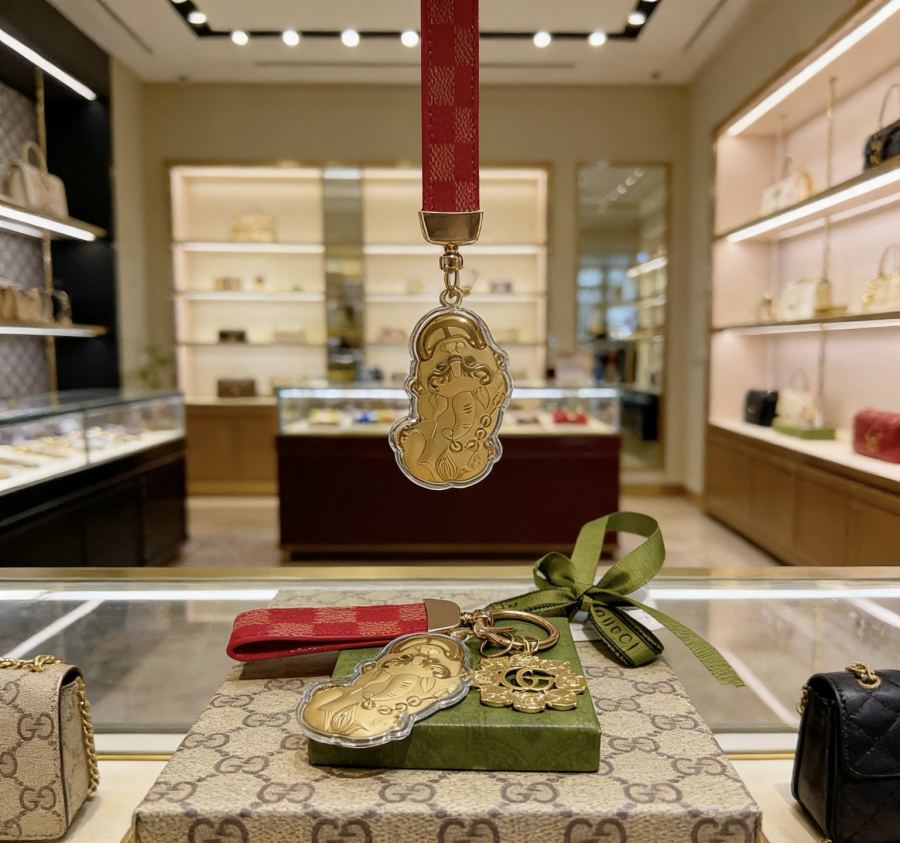 Gucci Jewelry New Release 𝐆𝐮𝐜𝐜𝐢 Keychain New Charm Anger Forest G Keychain — Premium Replica — photo 6
