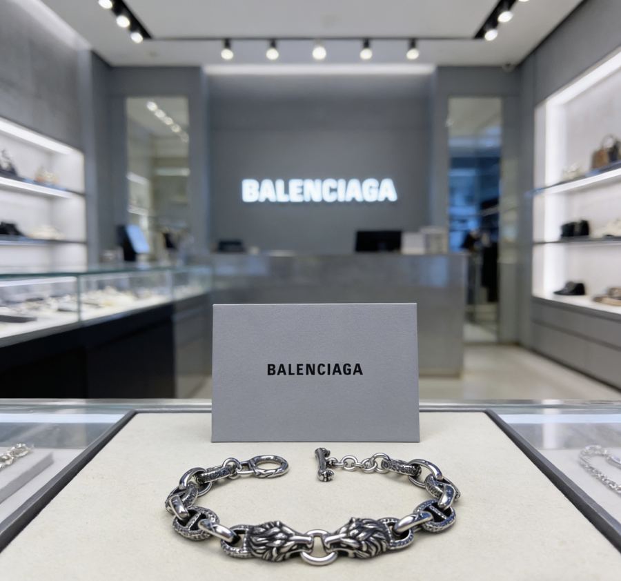 Balenciaga-sieraden. Balenciaga — photo 7