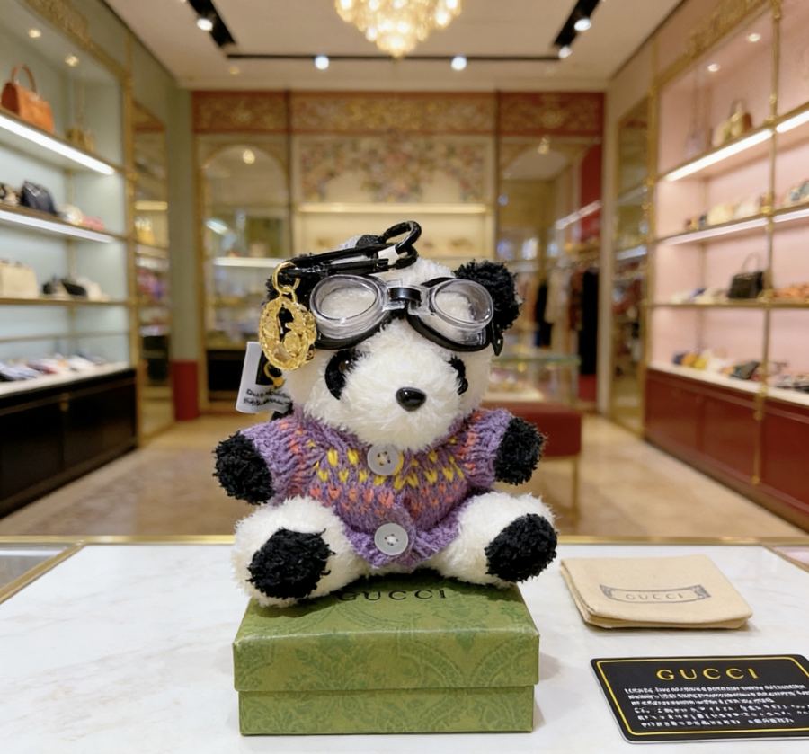 Gucci Jewelry New Release 𝐆𝐮𝐜𝐜𝐢 Keychain New Charm Anger Forest G Keychain — 1:1 Replica — photo 2