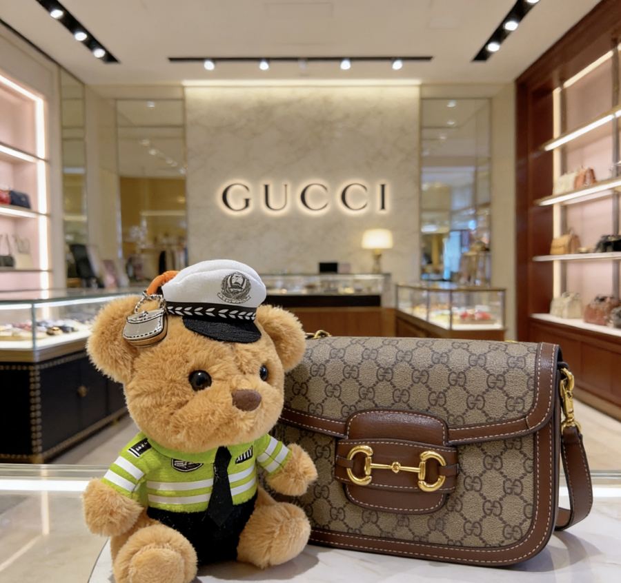 Gucci Jewelry New Release 𝐆𝐮𝐜𝐜𝐢 Keychain New Charm Anger Forest G Keychain — AAA Quality Replica — photo 4