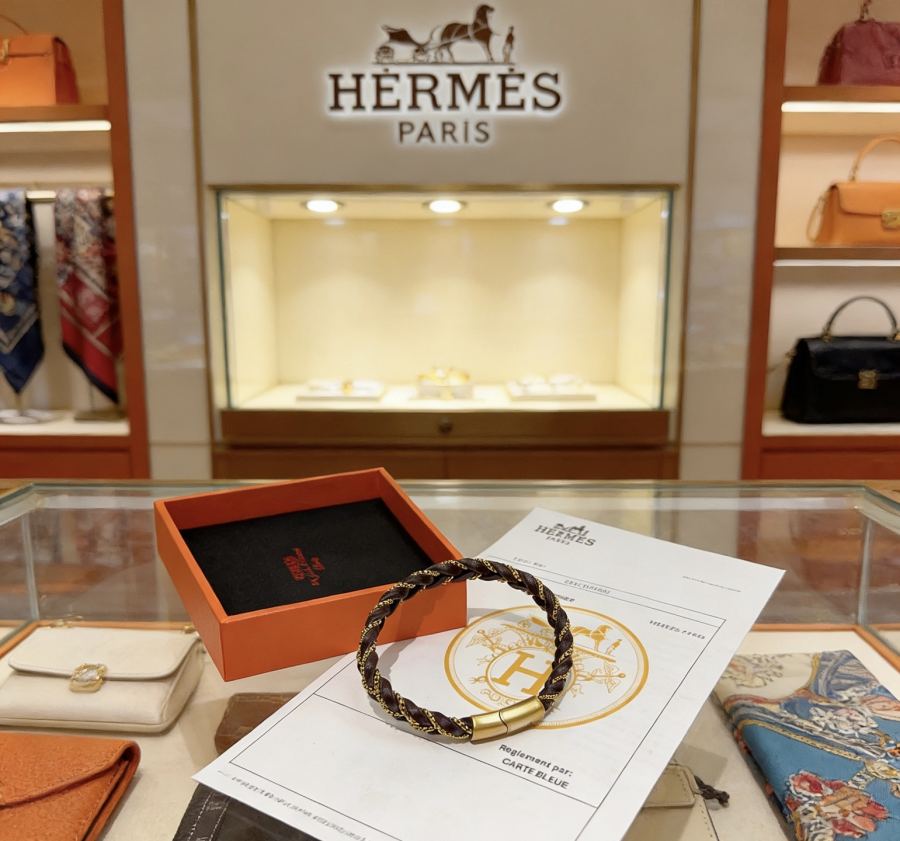 Hermes Jewelry New Arrival Hermes Anger Forest Series Hermes Series18k — Premium Replica — photo 4