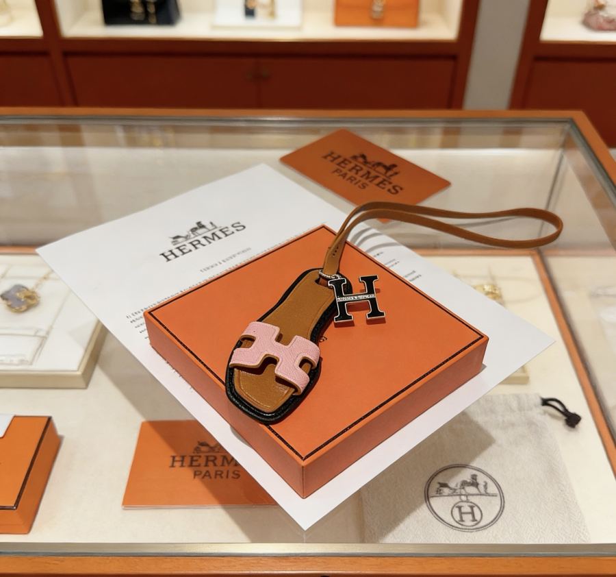Hermes Jewelry New Hermes Keychain Hermes Charm Keychain Hermes 1:1 k Keychain