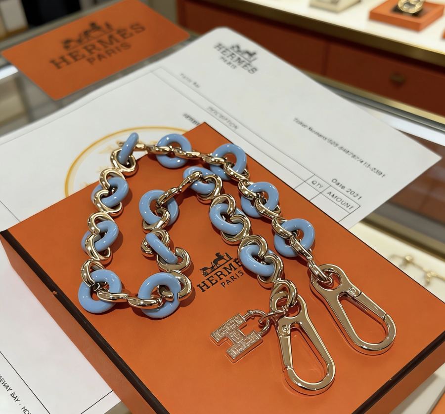Hermes Jewelry New Hermes Keychain Hermes Charm Keychain Hermes 1:1 k Charm — photo 8