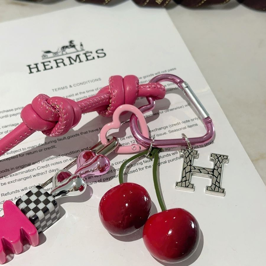 Hermes Jewelry New Hermes Keychain Hermes Charm Keychain Hermes 1:1 k Keychain — photo 6