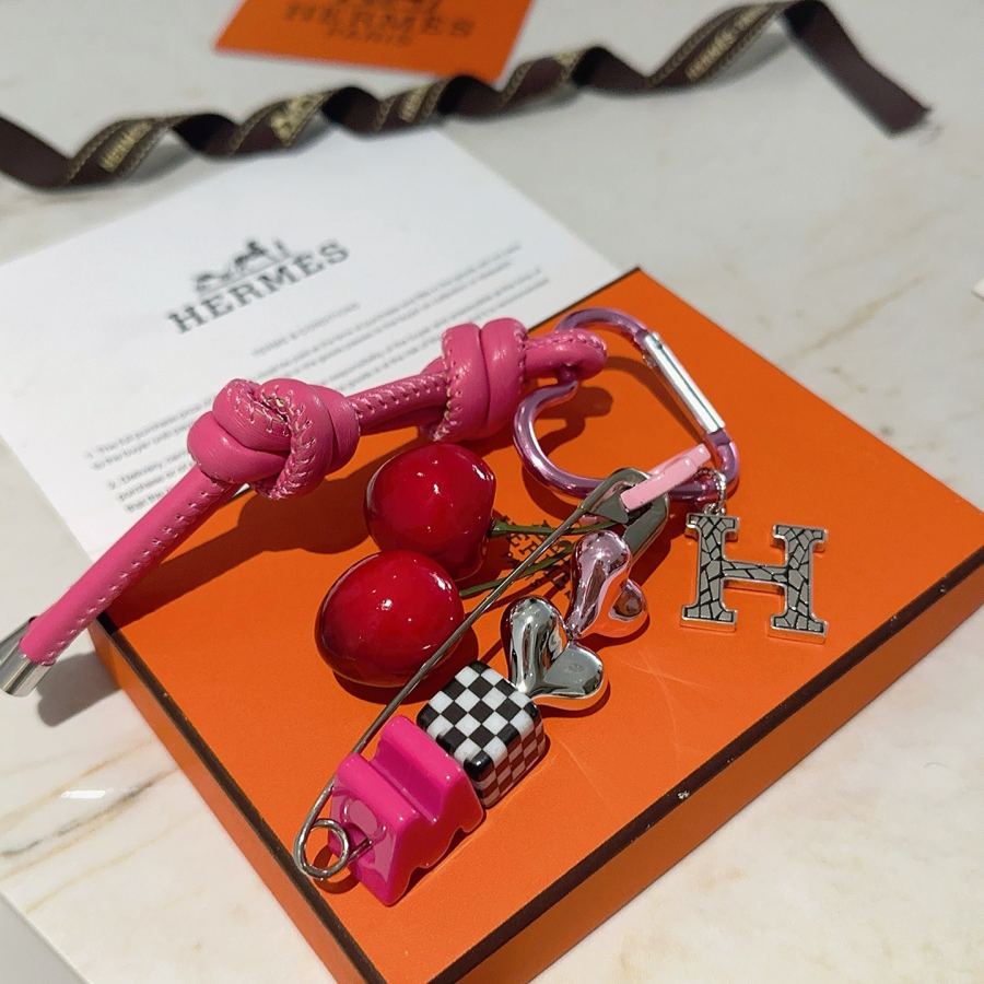 Hermes Jewelry New Hermes Keychain Hermes Charm Keychain Hermes 1:1 k Keychain — photo 5