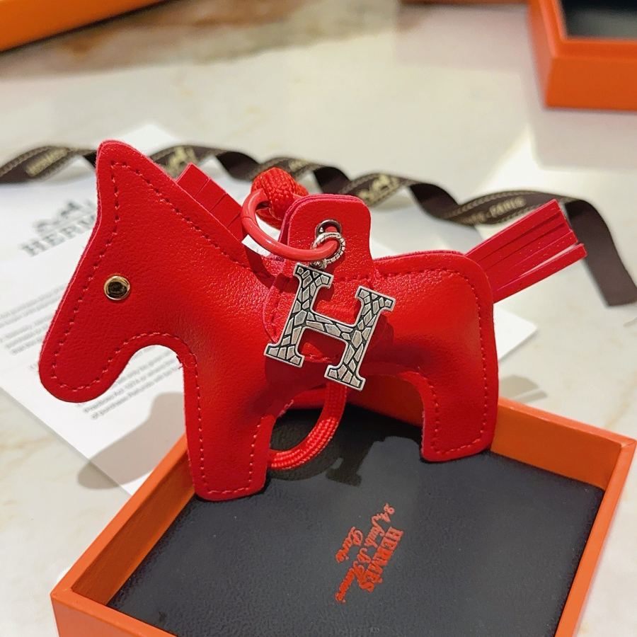 Hermes Jewelry New Hermes Keychain Hermes Charm Keychain Hermes 1:1 k Keychain — photo 5