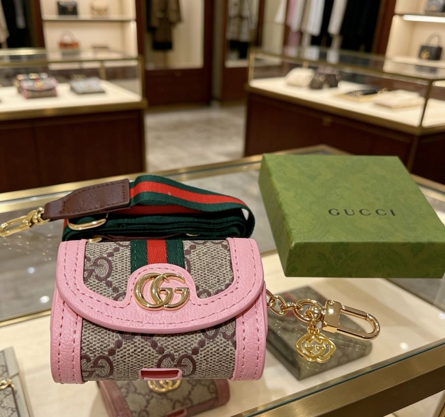 Gucci Jewelry New Release 𝐆𝐮𝐜𝐜𝐢 Keychain New Charm Anger Forest G Keychain — 1:1 Replica For Sale — photo 7