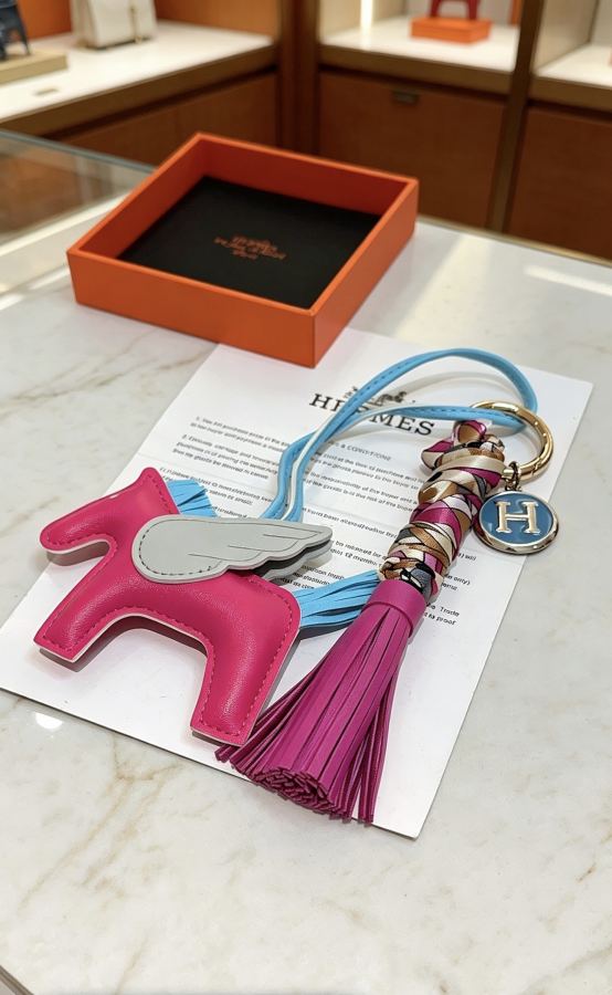 Hermes Jewelry New Hermes Keychain Hermes Charm Keychain Hermes 1:1 k Keychain — photo 6