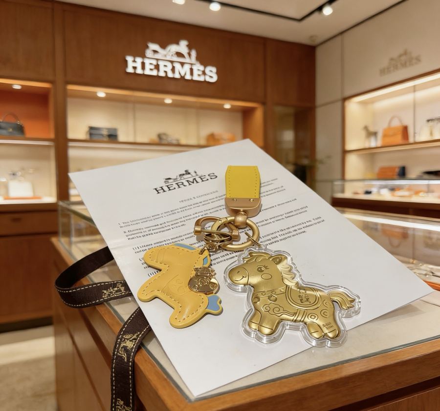 Hermes Jewelry New Hermes Keychain Hermes Charm Keychain Hermes 1:1 k Keychain — photo 3