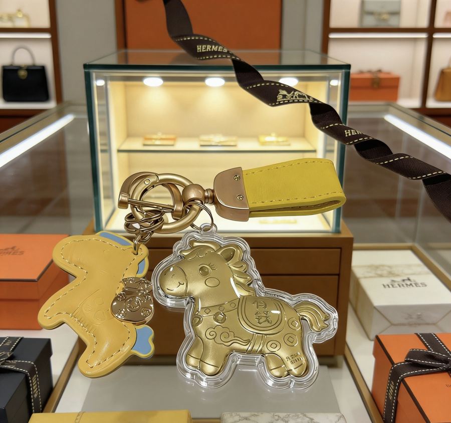 Hermes Jewelry New Hermes Keychain Hermes Charm Keychain Hermes 1:1 k Keychain — photo 4