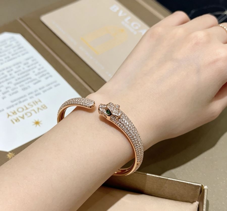 Cartier Jewelry Cartier Panthère de Cartier 18 K Cartier Series — AAA Quality Replica — photo 3