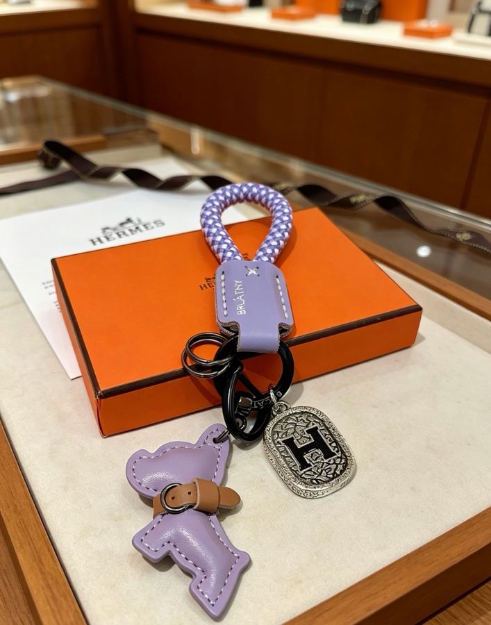 Hermes Jewelry New Hermes Keychain Hermes Charm Keychain Hermes 1:1 k Keychain — photo 5