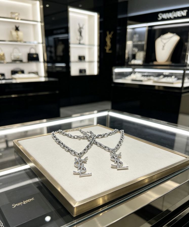 Saint Laurent Jewelry New Release V Yves Saint Laurent DIVAS‘ DREAM V YSL 60cm — 1:1 Replica — photo 4