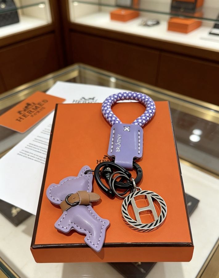 Hermes Jewelry New Hermes Keychain Hermes Charm Keychain Hermes 1:1 k Keychain — photo 5