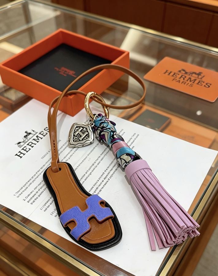 Hermes Jewelry New Hermes Keychain Hermes Charm Keychain Hermes 1:1 k Keychain