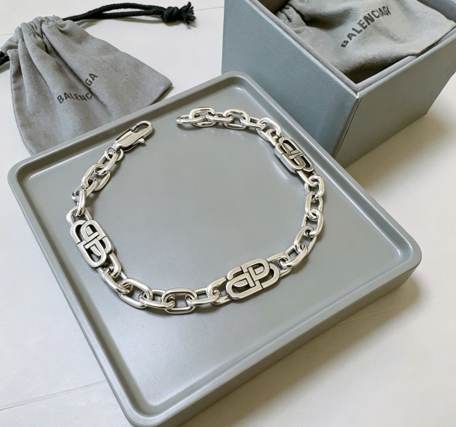 Balenciaga Jewelry Balenciaga 18 20 22 24cm — 1:1 Replica — photo 2
