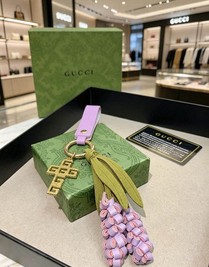 Gucci Jewelry New Release 𝐆𝐮𝐜𝐜𝐢 Keychain New Charm Anger Forest G Keychain — Premium Replica — photo 2