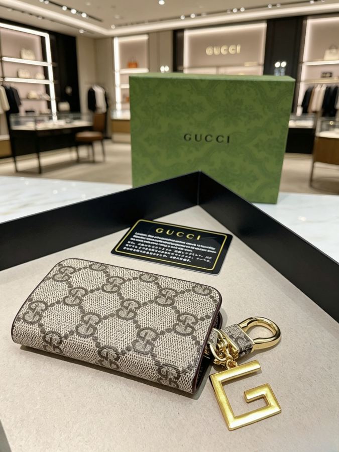 Gucci Jewelry New Release 𝐆𝐮𝐜𝐜𝐢 Keychain New Charm Anger Forest G Keychain — AAA Quality Replica — photo 5