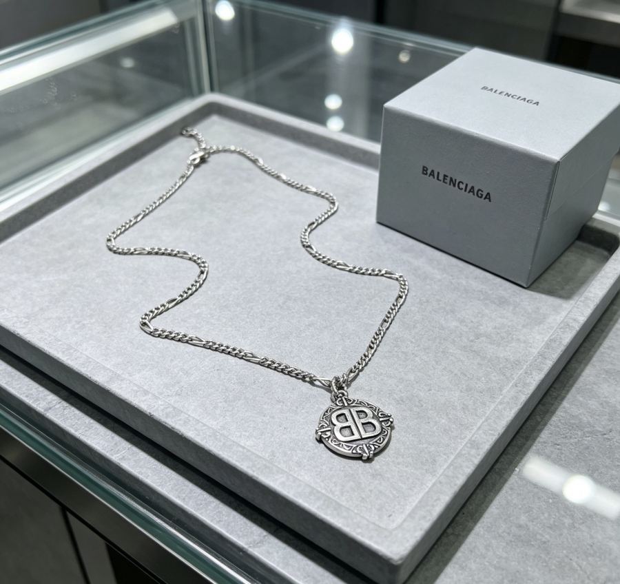 Balenciaga smykker Balenciaga Nyhed