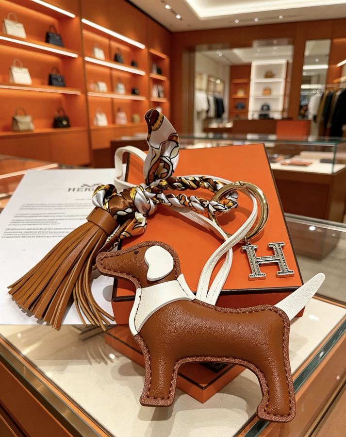 Hermes Jewelry New Hermes Keychain Hermes Charm Keychain Hermes 1:1 k Keychain — photo 4