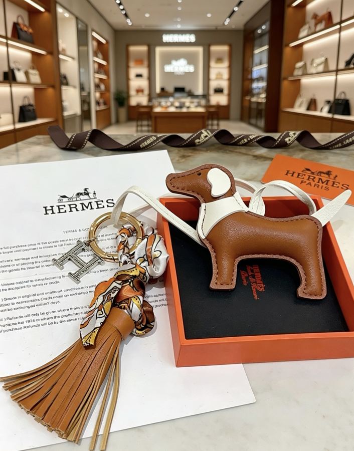 Hermes Jewelry New Hermes Keychain Hermes Charm Keychain Hermes 1:1 k Keychain — photo 5