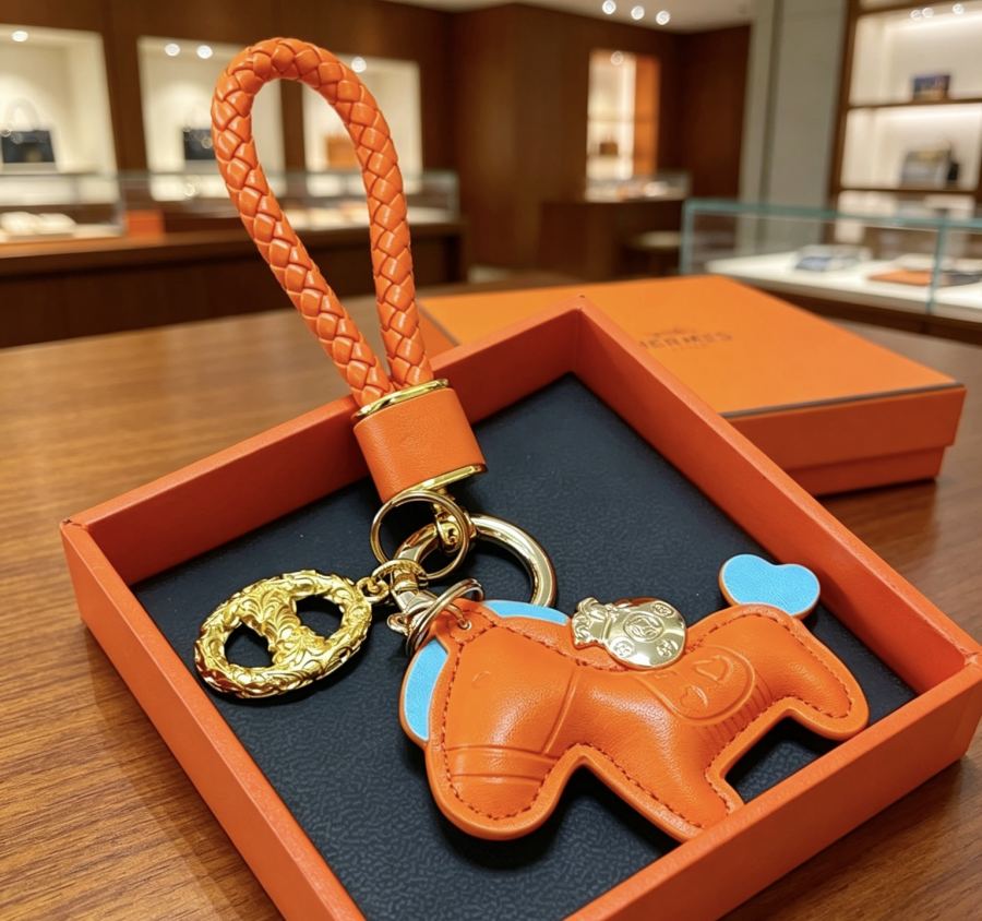 Hermes Jewelry New Hermes Keychain Hermes Charm Keychain Hermes 1:1 k Keychain — photo 3