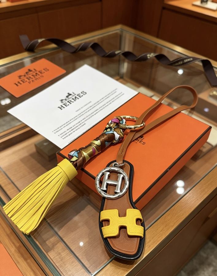 Hermes Jewelry New Hermes Keychain Hermes Charm Keychain Hermes 1:1 k Keychain