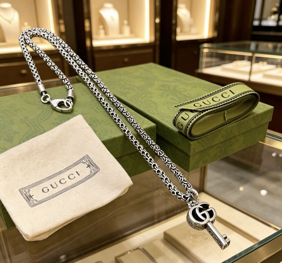 Gucci smycken 𝐆𝐮𝐜𝐜𝐢 New Anger Forest G — photo 8