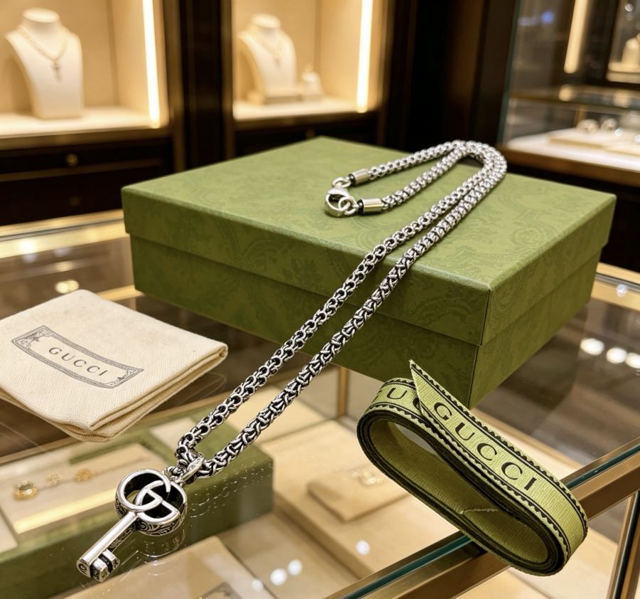 Gucci smycken 𝐆𝐮𝐜𝐜𝐢 New Anger Forest G — photo 9