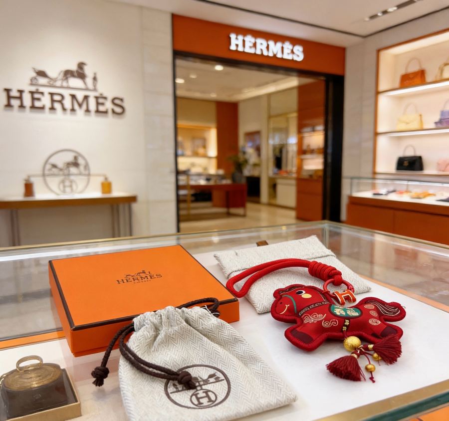 Hermes Jewelry New Hermes Keychain Hermes Charm Keychain Hermes 1:1 k Keychain — photo 3
