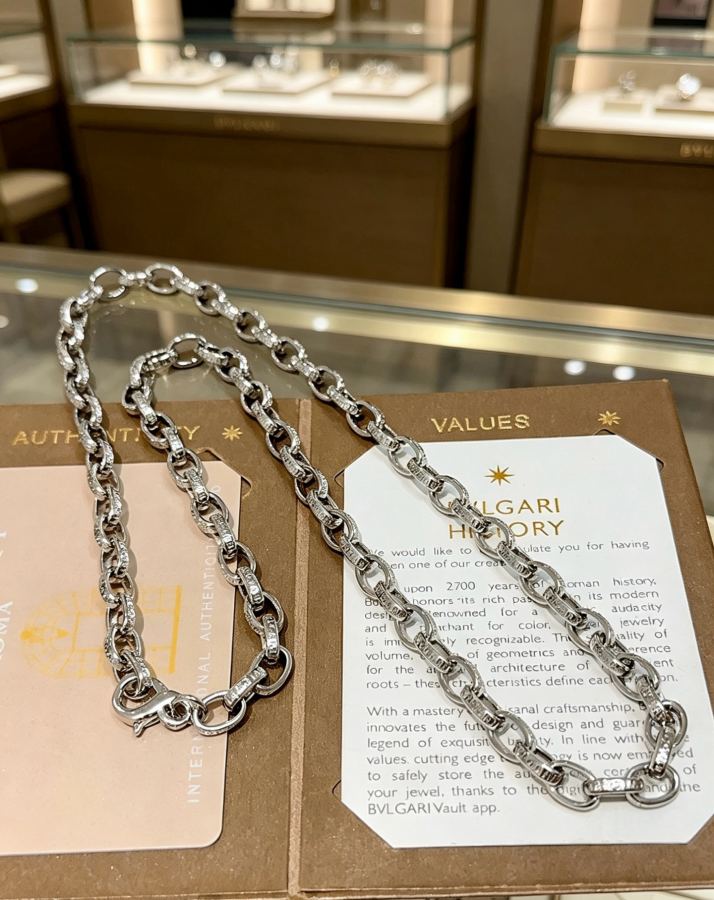 Bvlgari Jewelry Bvlgari V BVLGARI DIVAS‘ DREAM V Bvlgari — 1:1 Replica For Sale — photo 5